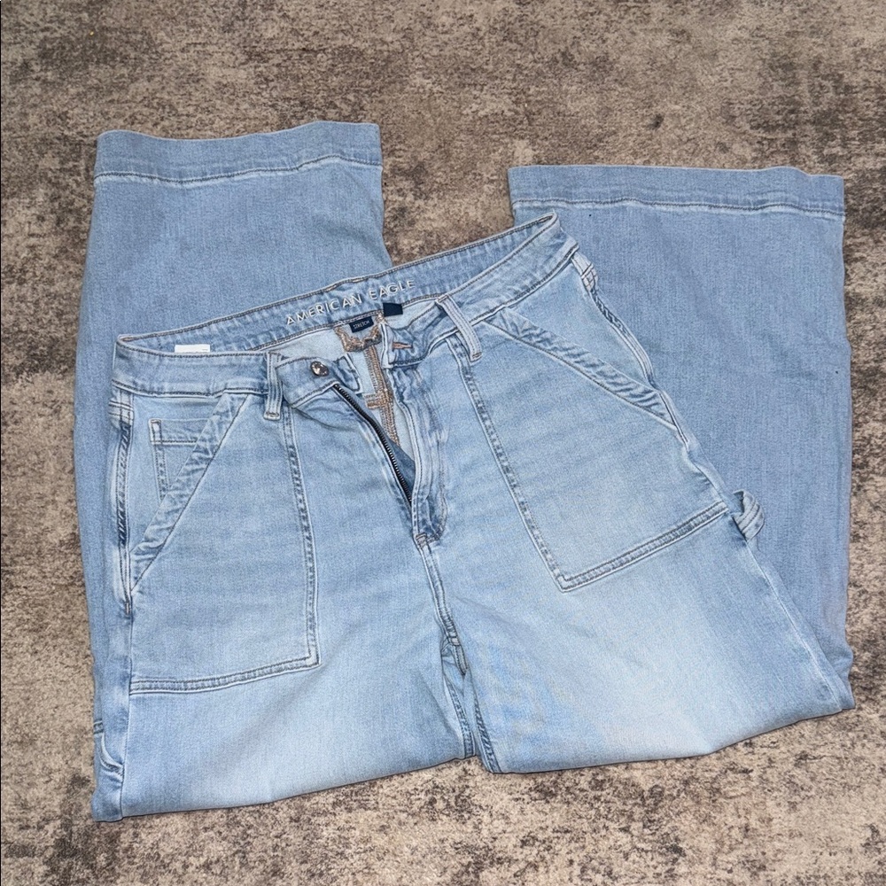 American Eagle Outfitters Light Wash Denim Jeans